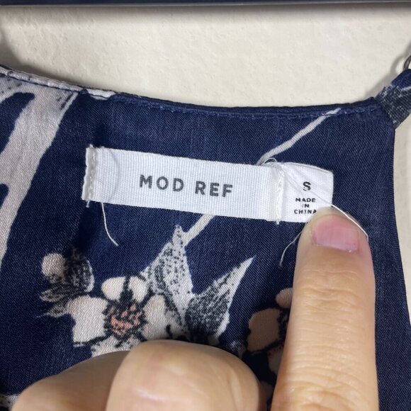 Mod Ref Women's Floral Pink Navy Tank Top Small Summer! - Picture 2 of 4